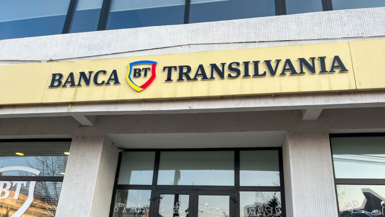 Anun Pentru To I Cei Cu Card I Cont La Banca Transilvania