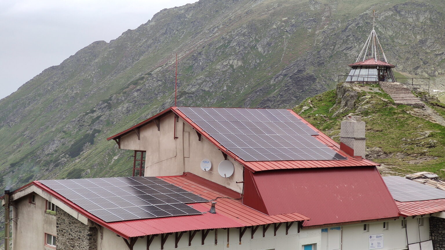 Casa Verde Fotovoltaice Peste De Rom Ni S Au Nscris Luni