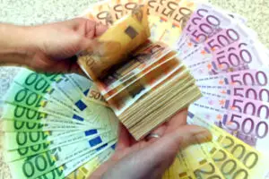 Tranzacţie de zece milioane de euro în Băneasa
