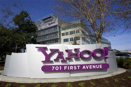 Yahoo a respins oferta Microsoft