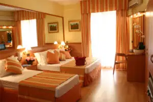 Investiţiile în hotelurile de 5 stele au crescut cu 24%