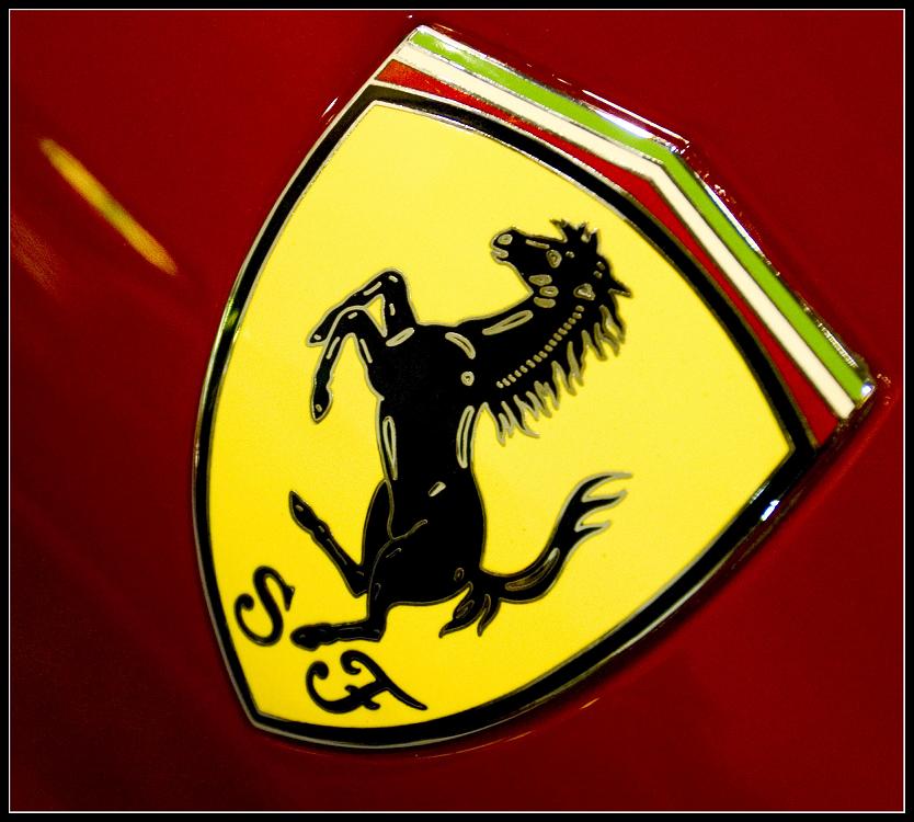 Demisie de vârf la Ferrari