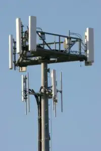 Karoly Borbely: Câmpurile electromagnetice generate de antenele GSM nu sunt un pericol pentru sănătate