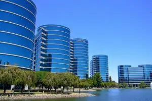 Venituri în creştere cu 21% pentru Oracle
