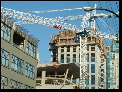 Numărul autorizaţiilor din februarie pentru clădiri residenţiale, în creştere cu 70%