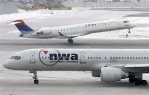 Delta Airlines fuzionează cu  Northwest