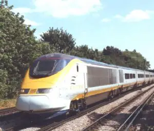 12 ore cu Eurostarul de la Londra la Paris