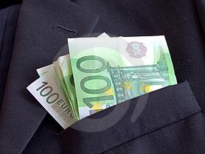 Cetăţeni bulgari şi români, arestaţi în Spania pentru falsificare de bani