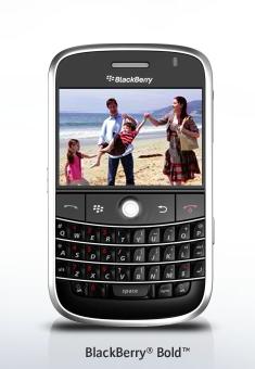 RIM lansează un nou model BlackBerry