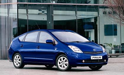 Toyota a vândut 100.000 de modele Prius în Europa