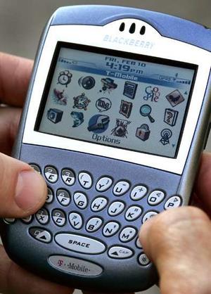 RIM pregăteşte un BlackBerry cu touchscreen