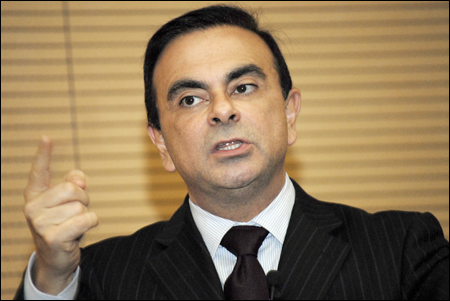 Şeful Renault, supărat rău pe sindicatele de la Dacia