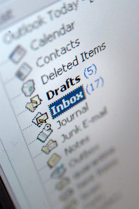 Statele Unite: e-mail-urile angajaţilor, atent supravegheate