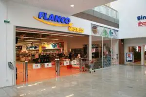 Cel mai mare magazin Flanco World se deschide la Arad
