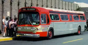 Americanii redescoperă transportul public