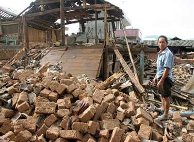 China: seismul a costat 29 de miliarde de dolari