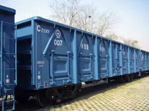 27 de locomotive şi 15 vagoane de călători vândute prin BRM