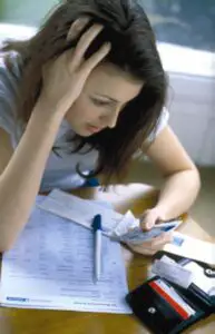 COSMOTE oferă 31 de locuri pentru trainee