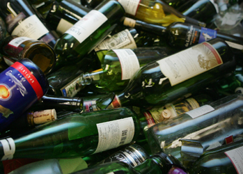 Consiliul Concurenţei a avizat schema de ajutor de stat pentru reciclarea deşeurilor de sticlă