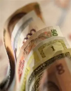 Bursa de Valori din Viena îşi măreşte participaţia la Bursa din Budapesta