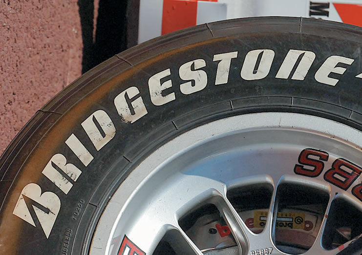 Bridgestone scumpeşte pneurile în Europa