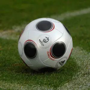 Euro 2008: UEFA, neecologică