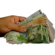 Românii au mai multe economii în lei
