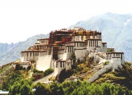 Tibetul s-a redeschis pentru turişti