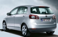 VW recheamă în service 7.200 de Golf şi Golf Plus