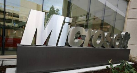 Microsoft va vinde Office prin abonament