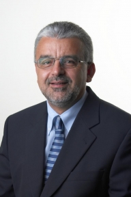 Manager român la conducerea Raiffeisen Bank din Kosovo