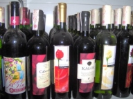 Piaţa vinurilor premium din România a crescut cu cca. 200% în 2011