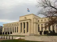Federal Reserve menţine dobânda la 2%