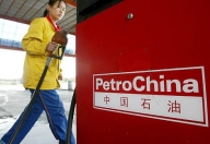 Profitul PetroChina, în scădere cu 35%