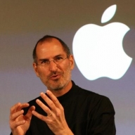 Bloomberg: Steve Jobs a murit!