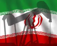 Iranul este supărat pe „excesul de petrol” care duce preţul în jos