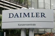 Daimler vrea să îşi vândă participaţia de 19,9% din Chrysler