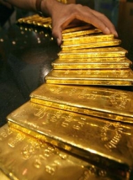 Criza financiară îi face pe germani să cumpere aur. Mult aur!