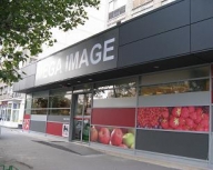 Mega Image deschide primul magazin într-o fostă locaţie La Fourmi