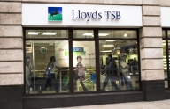 Lloyds TSB speră să preia HBOS până în ianuarie 2009