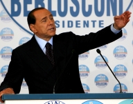 Italia: Referendum privind energia nucleară şi imunitatea penală a lui Berlusconi