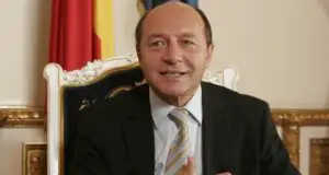 Băsescu vrea soluţii pentru Dacia!