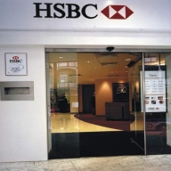 HSBC concediază încă 500 de angajaţi din Asia