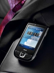Asus lansează cel mai rapid telefon PDA
