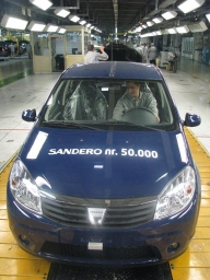 Sandero cu numărul 50.000 a fost produs astăzi
