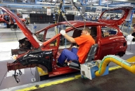 Spania încearcă să-şi salveze industria auto