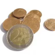 Noile norme de scutire a taxelor vamale la import au intrat în vigoare