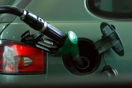 Preţul benzinei în Statele Unite ar putea ajunge la 1$ galonul