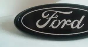 Ford şi Renault apelează la împrumuturi pentru a continua investiţiile din România