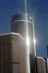 UPDATE: Chrysler şi GM reiau discuţiile privind fuziunea. GM dezminte